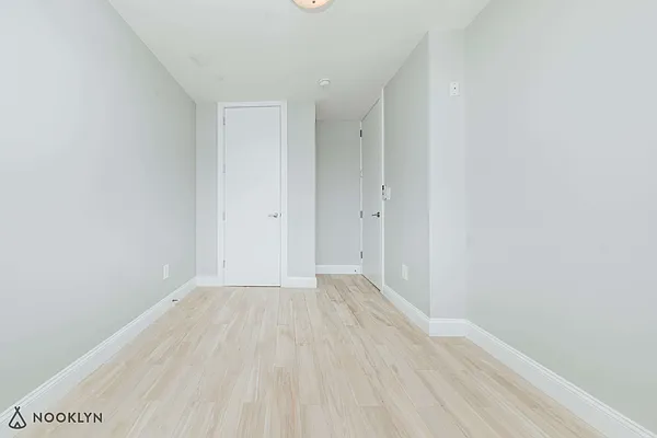 Rented by Nooklyn NYC LLC | media 17