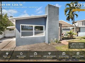 249 SW 12th St, Dania Beach, FL