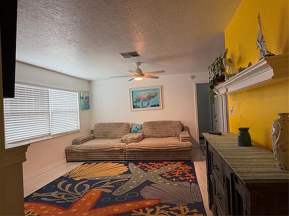 3rd image of 11375 Corrigan St