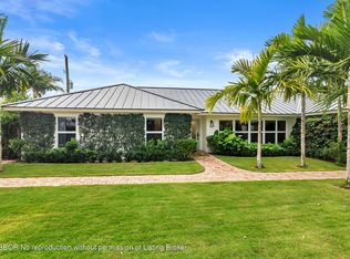 7521 Edgewater Cir, Lake Clarke Shores, FL 33406