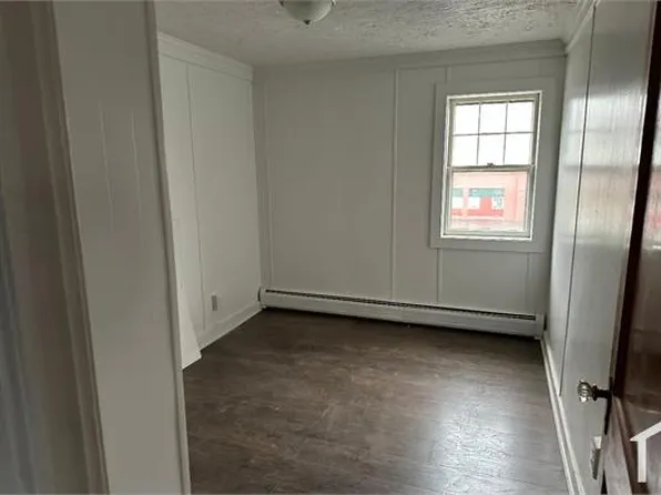 470 Main St #10, Madawaska, ME 04756