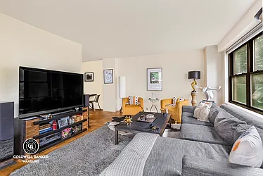 Rented by Coldwell Banker Warburg