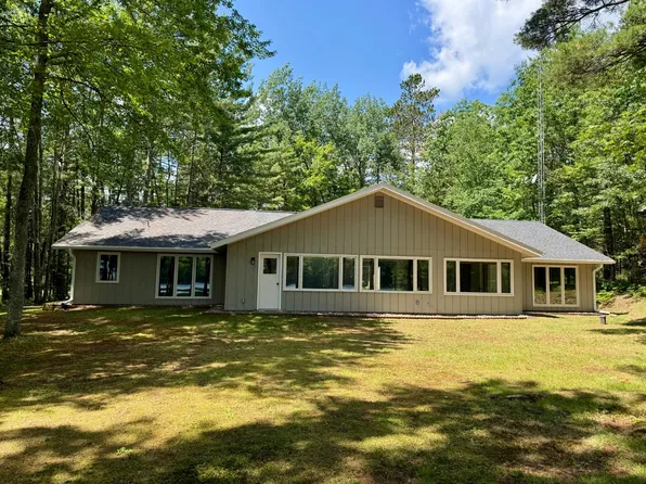 758 Loon Lake Rd, Eagle River, WI 54521