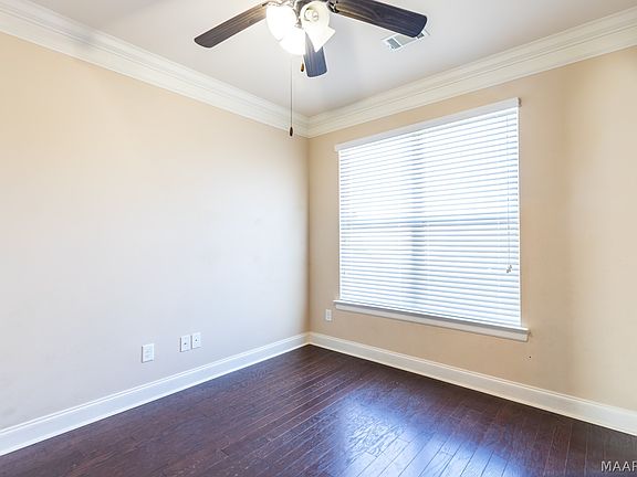 3rd image of 9212 Concord Park Dr