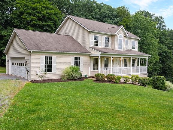 2nd image of 2389 Jenkinson Dr