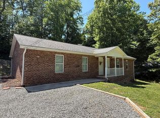919 N Flint St, Lincolnton, NC 28092