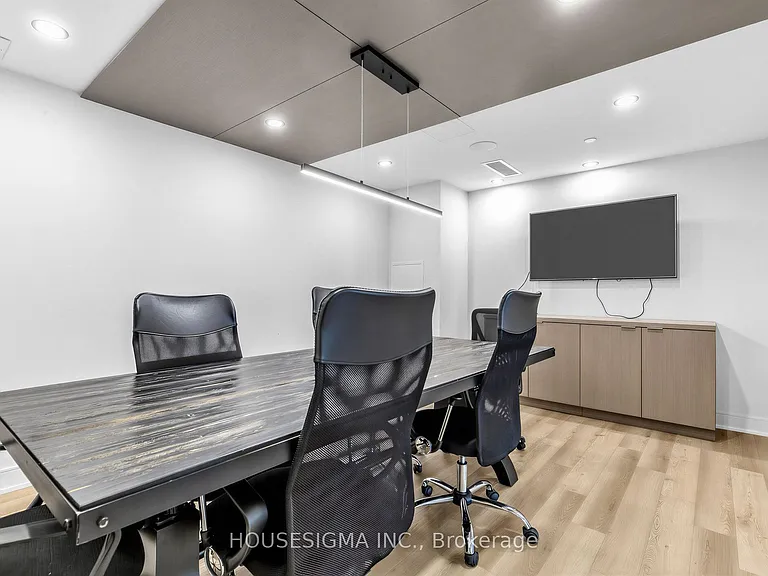 430 Roncesvalles Ave #215 — Photo 21