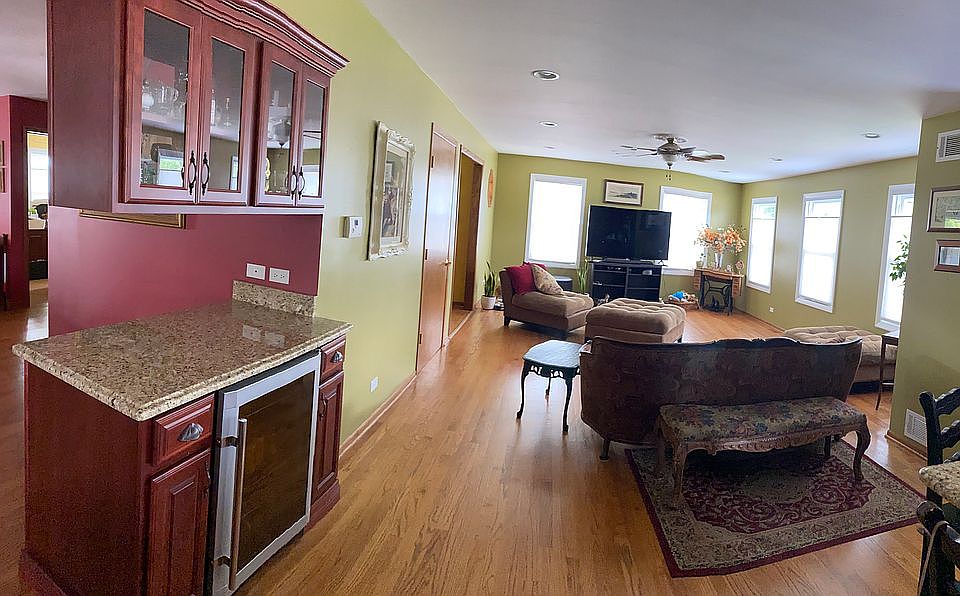 2nd image of 274 N Clinton Ave