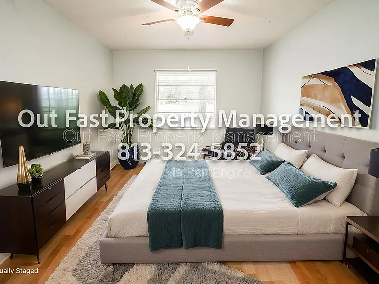 1273 Sylvia Ave — Photo 8