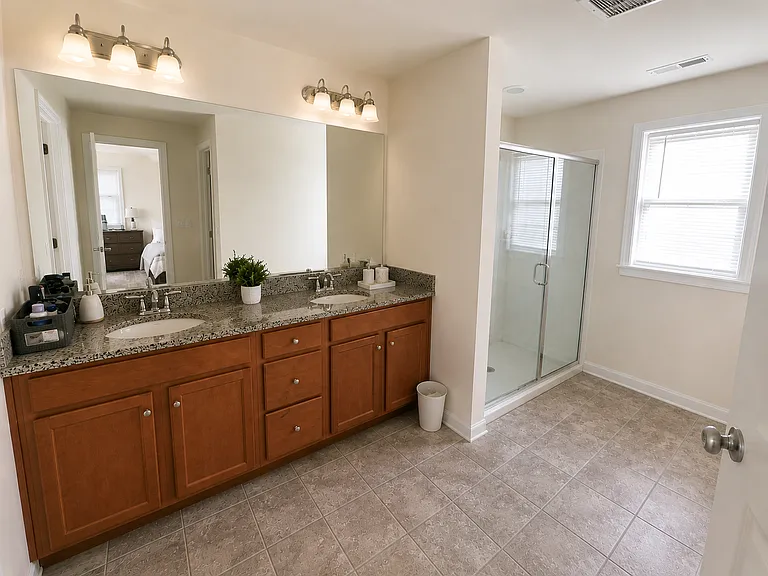 18 Poplar Ln — Photo 8