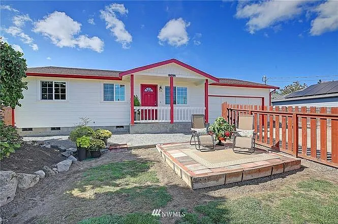 1962 SE Camano Dr — Photo 2