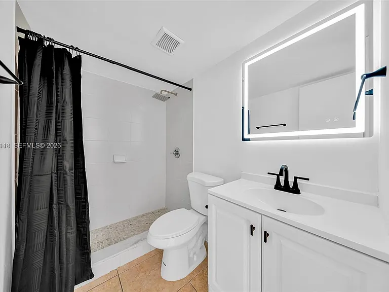 8145 NW 7th St #111 — Photo 20