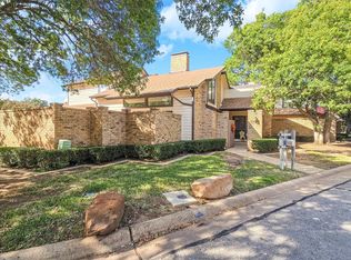2100 Winter Sunday Way, Arlington, TX 76012
