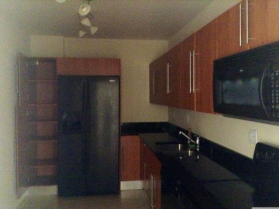 4th image of 3001 S Ocean Dr APT 1617