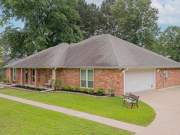 3rd image of 13266 Davidson Rd