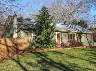 6 Colvintown Rd, Coventry, RI 02816