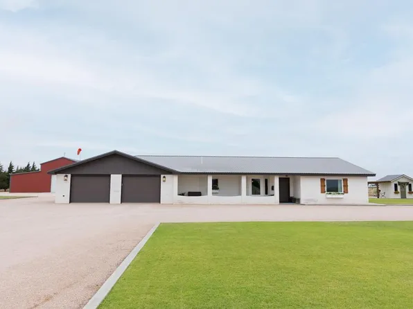 632 County Road 301 #J, Seminole, TX 79360