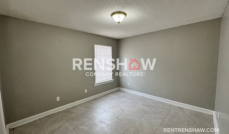 3216 S Mendenhall Rd #1A — Photo 8