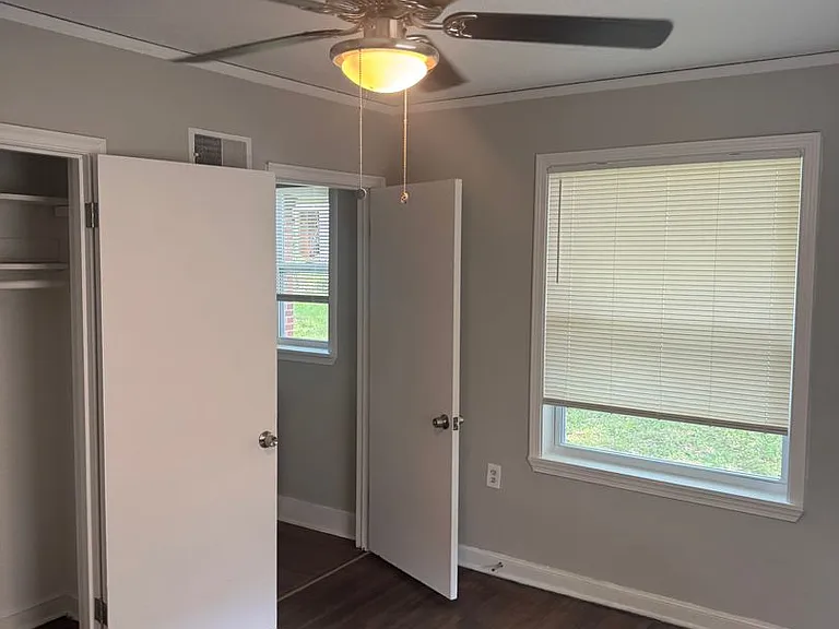 1334 Parkland Rd — Photo 6