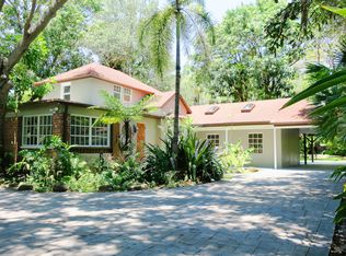 877 NE 83rd St, Miami, FL 33138