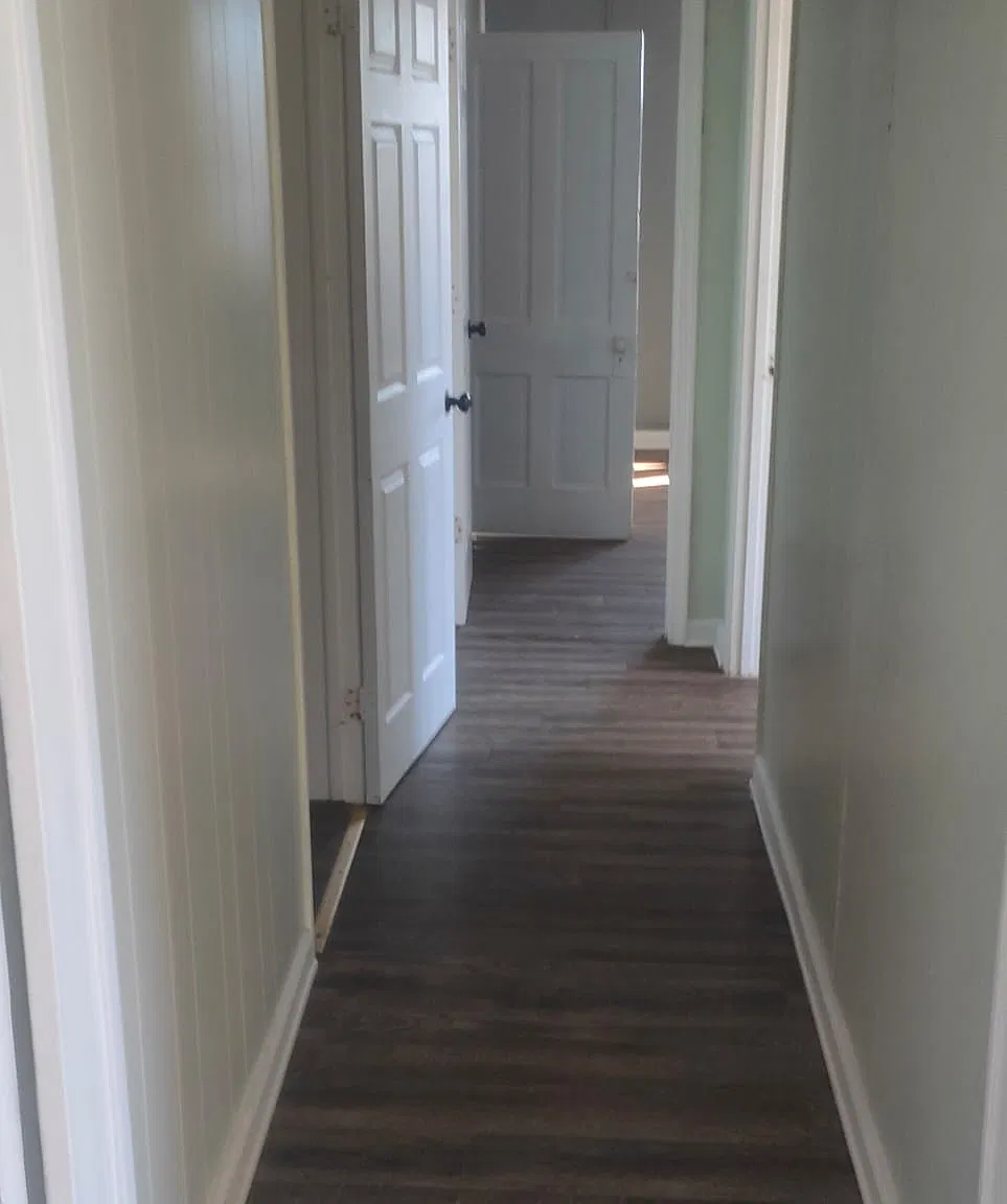 2 bed, 900 sqft, $800 — Photo 3
