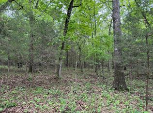 26 Ridge Rd, Hardy, AR 72542