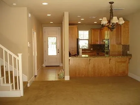 2707 5th St photo 1