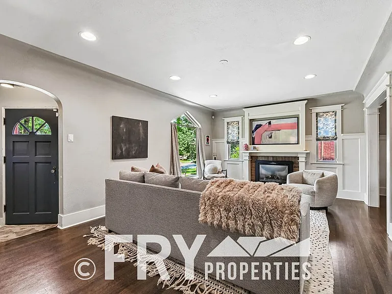 3322 W 46th Ave — Photo 11
