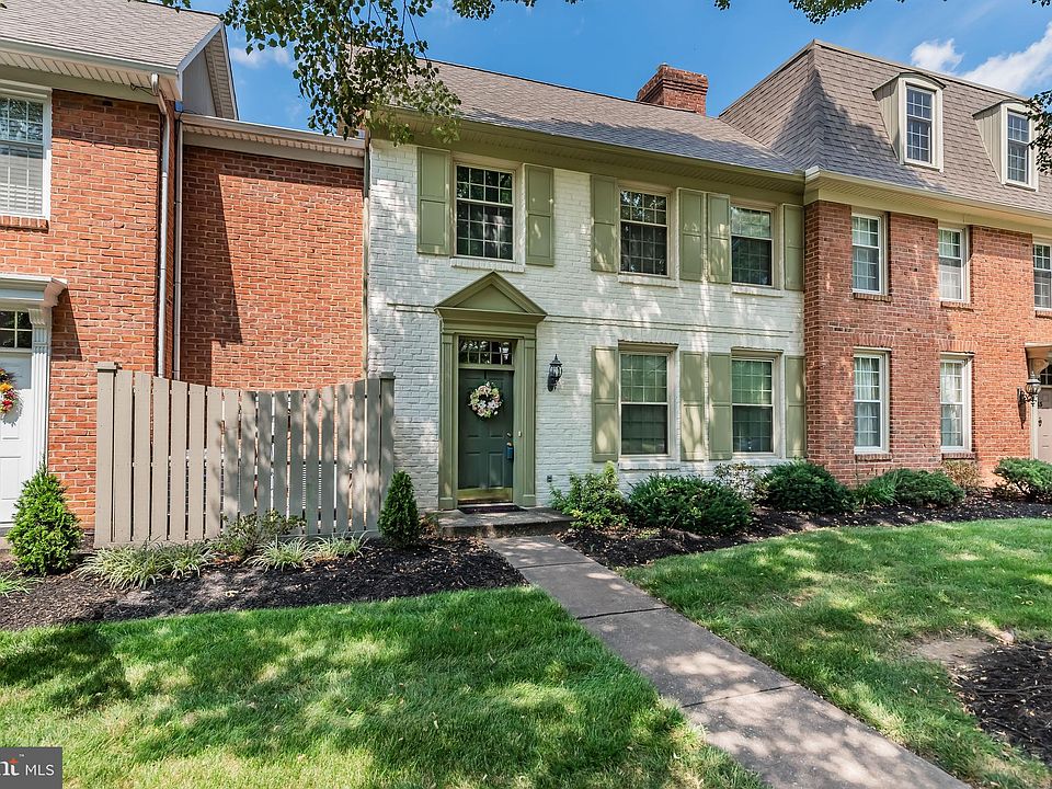 42 Kensington Sq, Mechanicsburg, PA 17050 Zillow