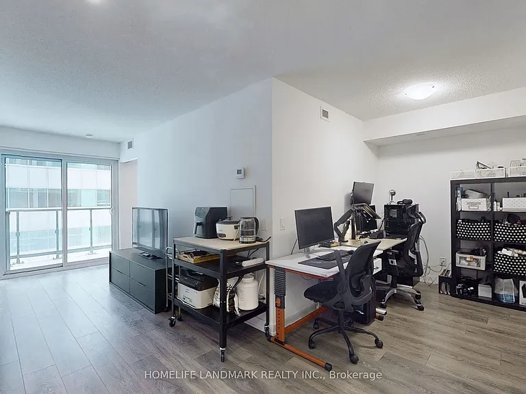 87 Peter St #617 — Photo 17