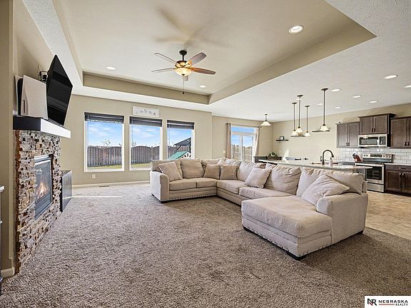 4th image of 5213 Lynnwood Dr