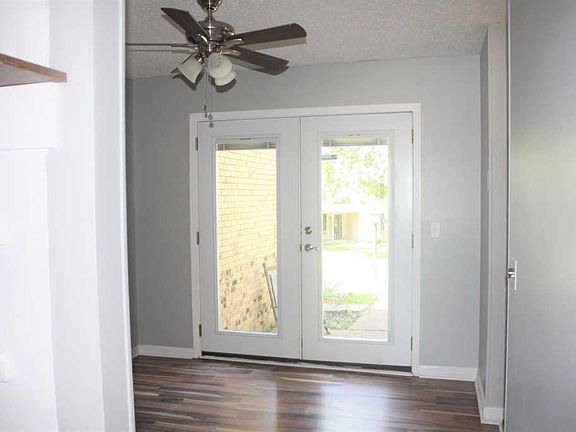 5th image of 3880 Priest Lake Dr APT 5