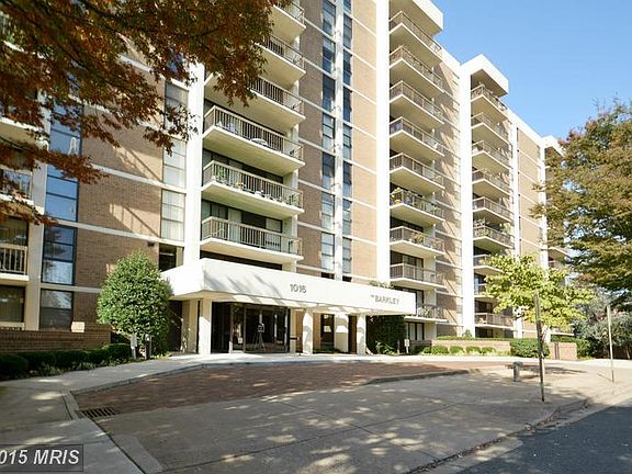 2nd image of 1016 S Wayne St APT 1011