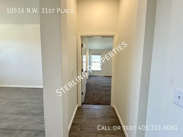 10516 NW 31st Pl — Photo 20