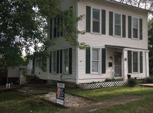 611 Tremont St, Barry, IL 62312