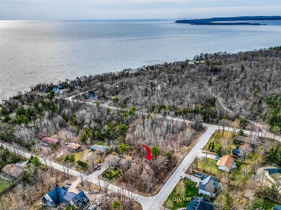 1st image of LOT Parklane Ct #C