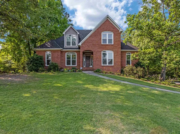 635 Wisteria Way, Gardendale, AL 35071