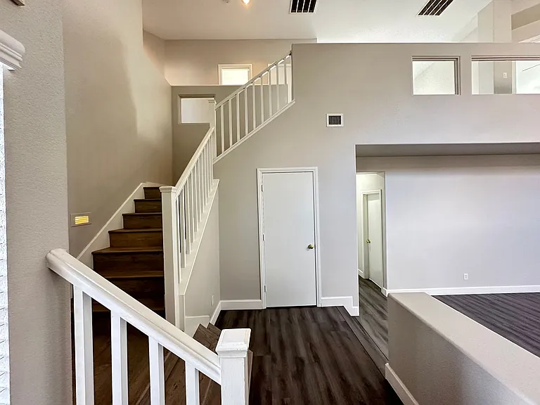 10191 Splendor Ridge Ave — Photo 14