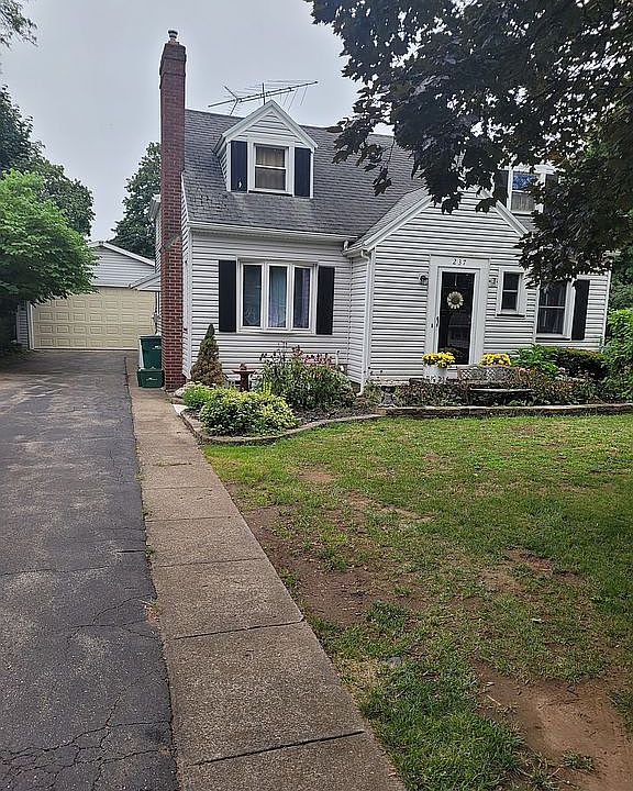 1st image of 237 Worthington Rd