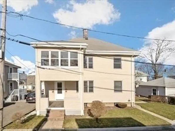 9 Glynn Ter, Quincy, MA 02169