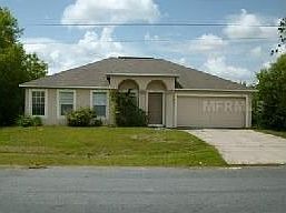 1st image of 15 Peterlee Ct