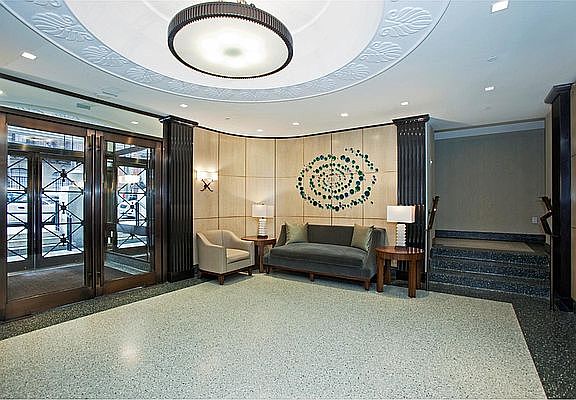 5th image of 130 W 12th St APT 4C