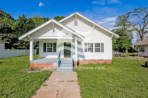 128 Riley St Photo 1