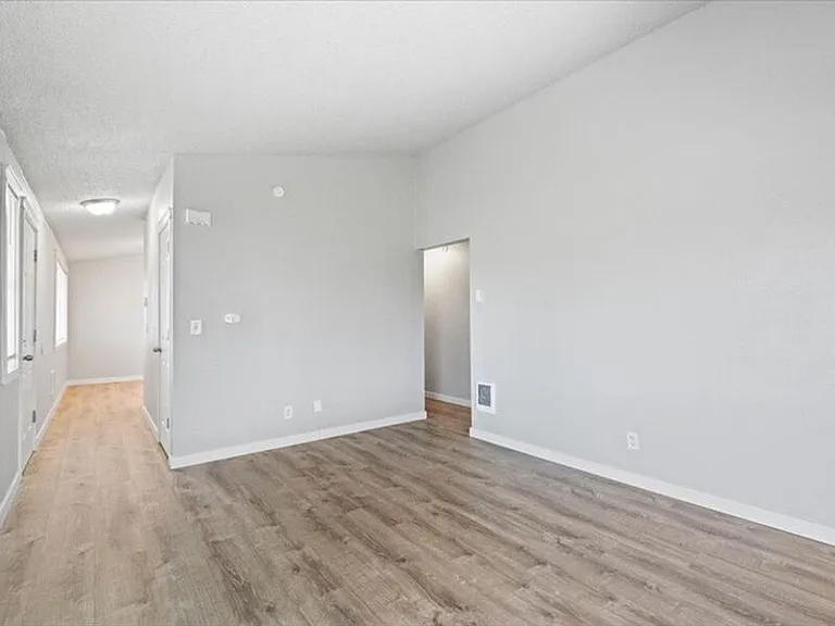 4109 W Kennewick Ave #B — Photo 5