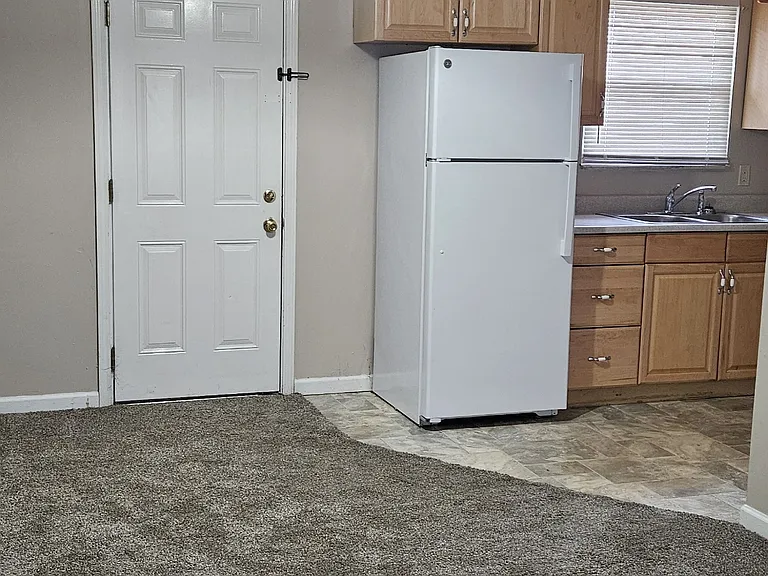 12 Bryant Ln #3 — Photo 3