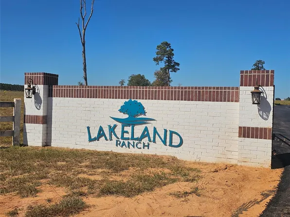 197 Overhill Ct, Hillister, TX 77624