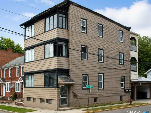 34 Saint Johns St #2, Middletown, CT 06457