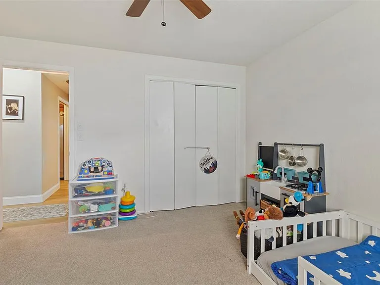 5776 Augusta Cir — Photo 22