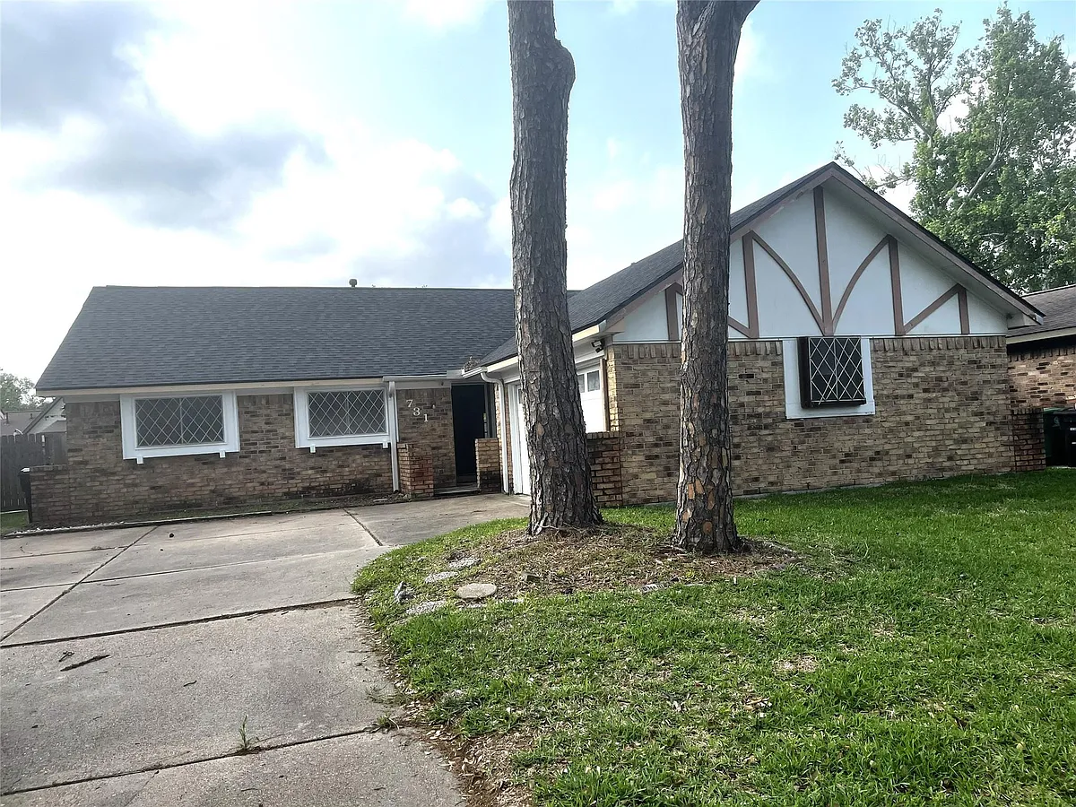 Building Photo - 731 Seafoam Rd
