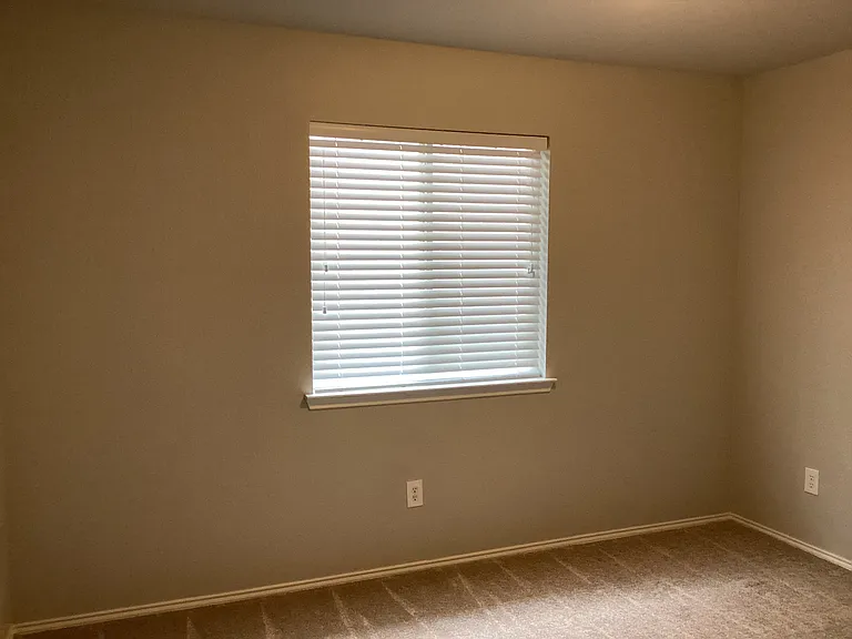 4204 Silverwood Trl — Photo 16